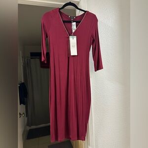 Dress with zipper